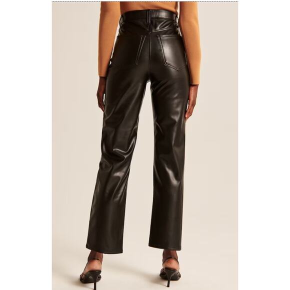 Abercrombie Fitch Ankle Straight Ultra Hi-Rise Faux Leather Pant 35/20 Black EUC - Picture 2 of 15